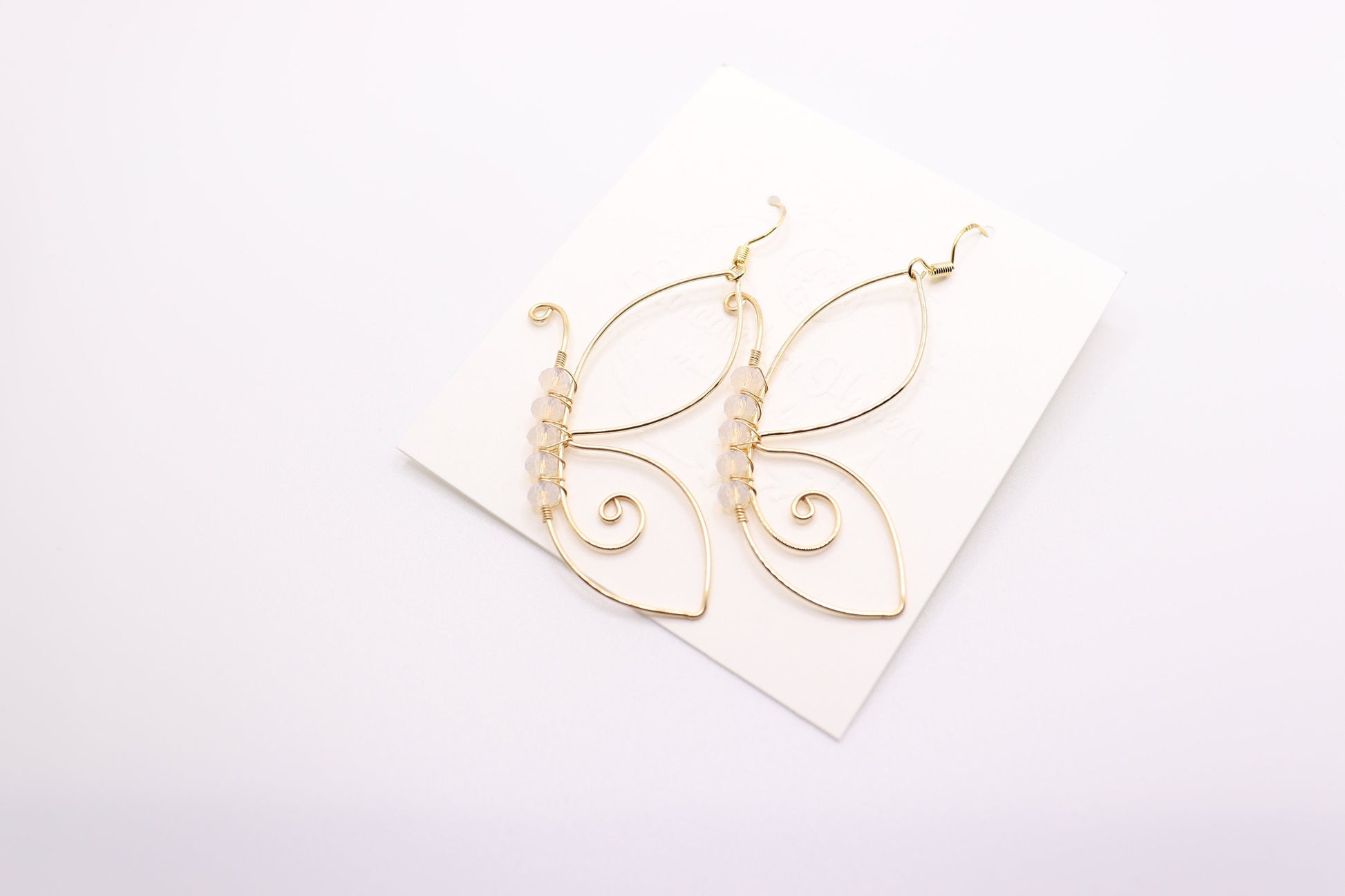 Butterfly earrings, earrings for women, wing earrings, dangle earrings, bead butterfly, gift, handmade, christmas, moth, jewelry, fairy