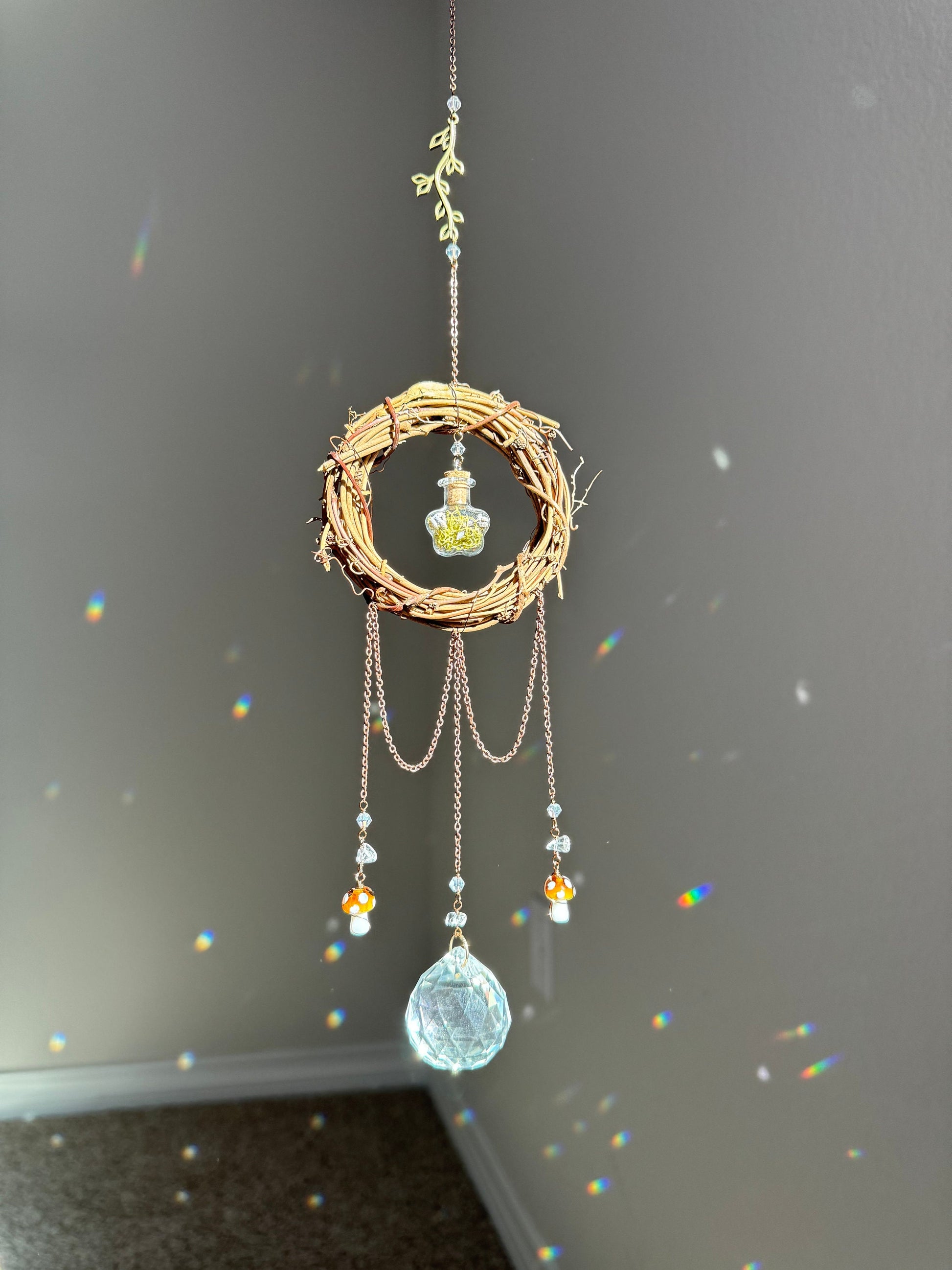 Suncatcher, mushroom light catcher, mushroom dreamcatcher, rainbow reflective home decor, handmade unique gift, boho prism suncatcher