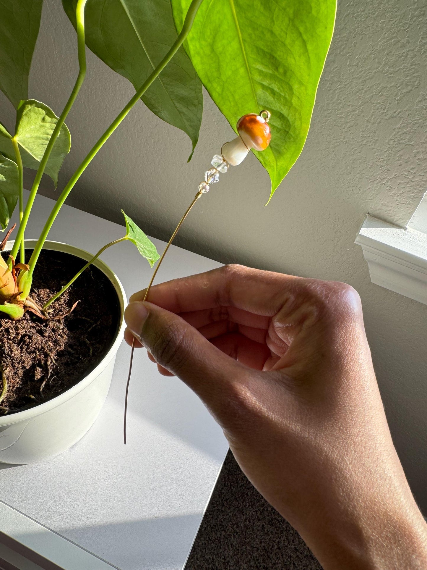 Whimsical Glass Mushroom Plant Stake – Handmade Fairy Garden Accessory for Indoor Plants